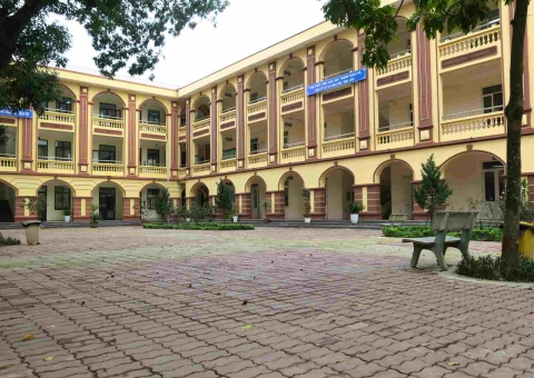 Gạch lát hè tự chèn Secoin tại dự án Trường tiểu học  Dị Nậu – Huyện Thạch Thất, Hà Nội